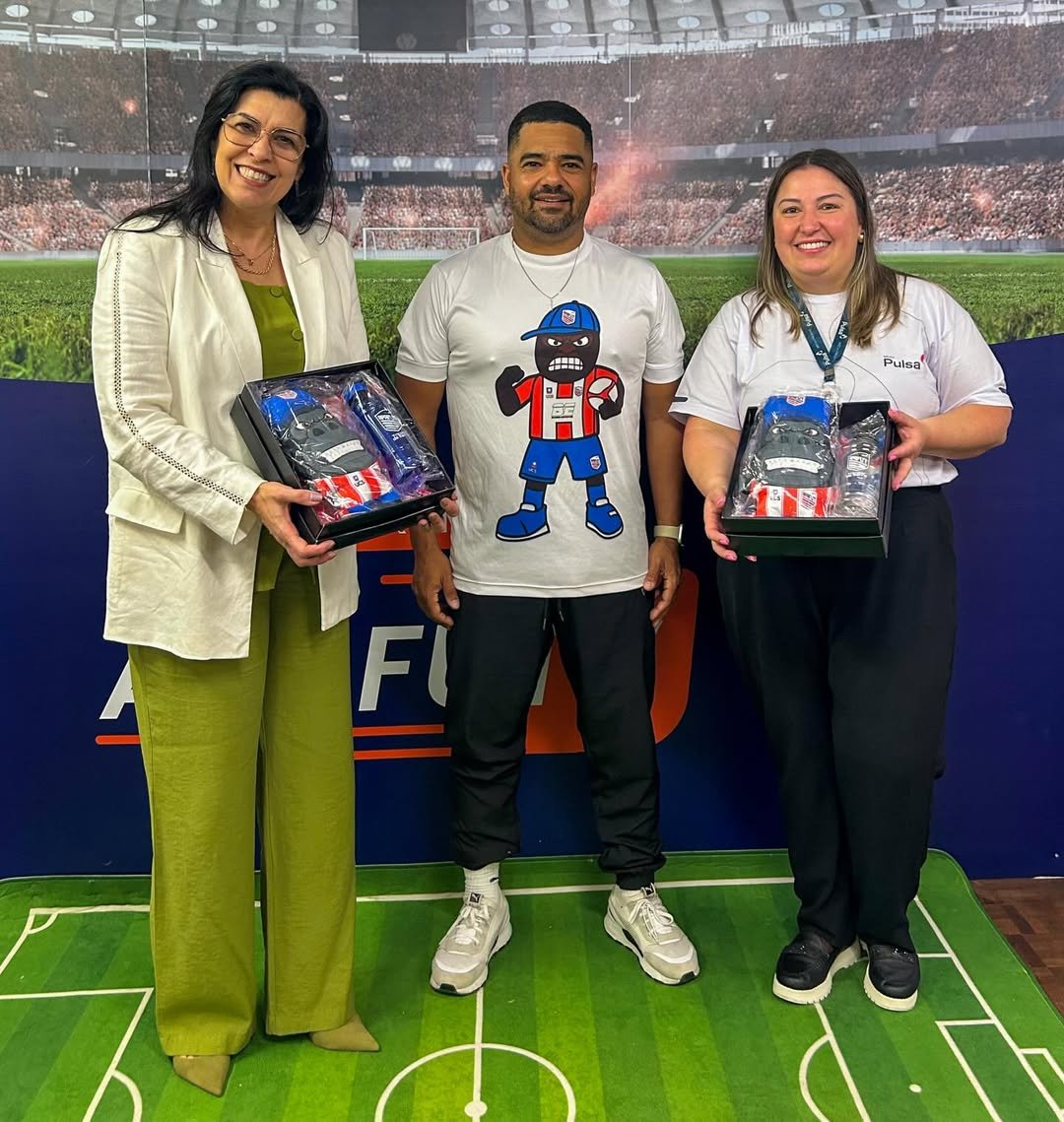 Inauguração do novo campo de treino com grama sintética